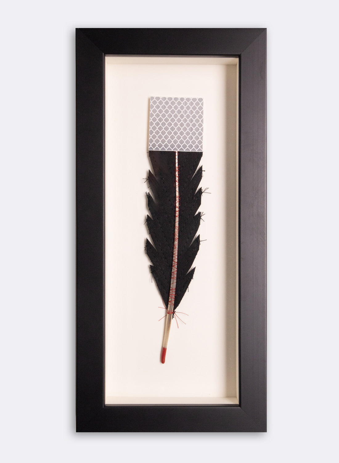 SINGLE REFLECTIVE TIPPED FEATHER