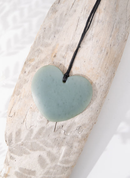 Large Inanga Pounamu Heart