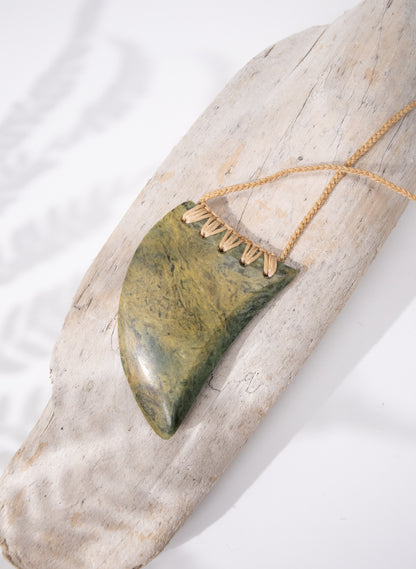 Pounamu Niho Necklace