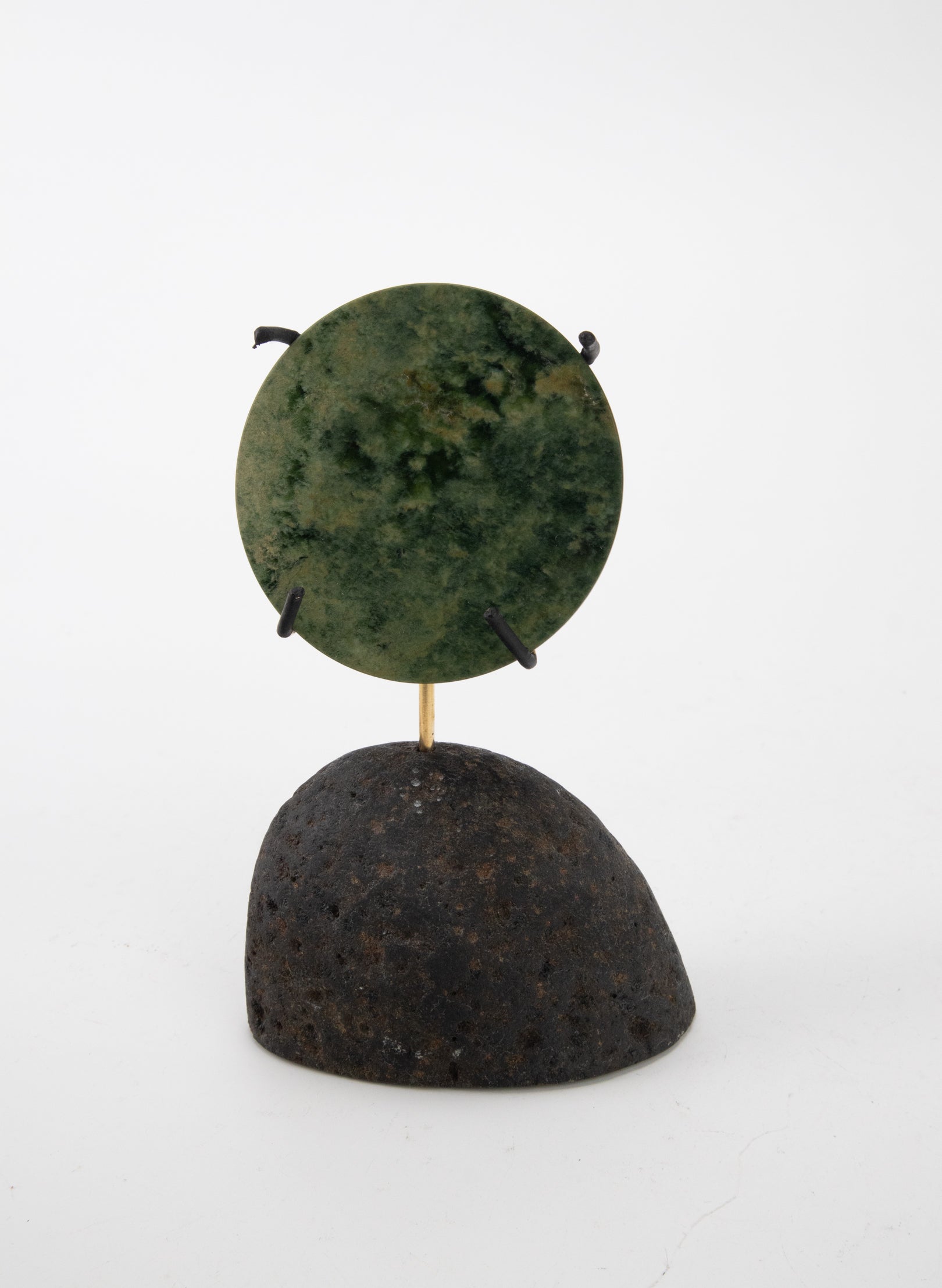 Pounamu Disc Sculpture