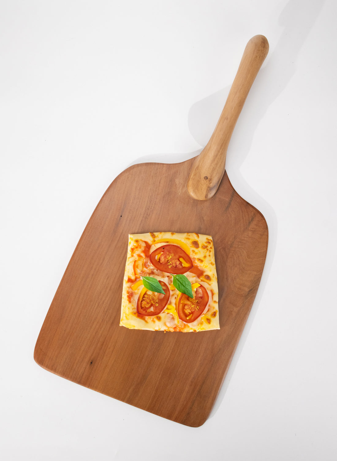 Totara Pizza Serving Board