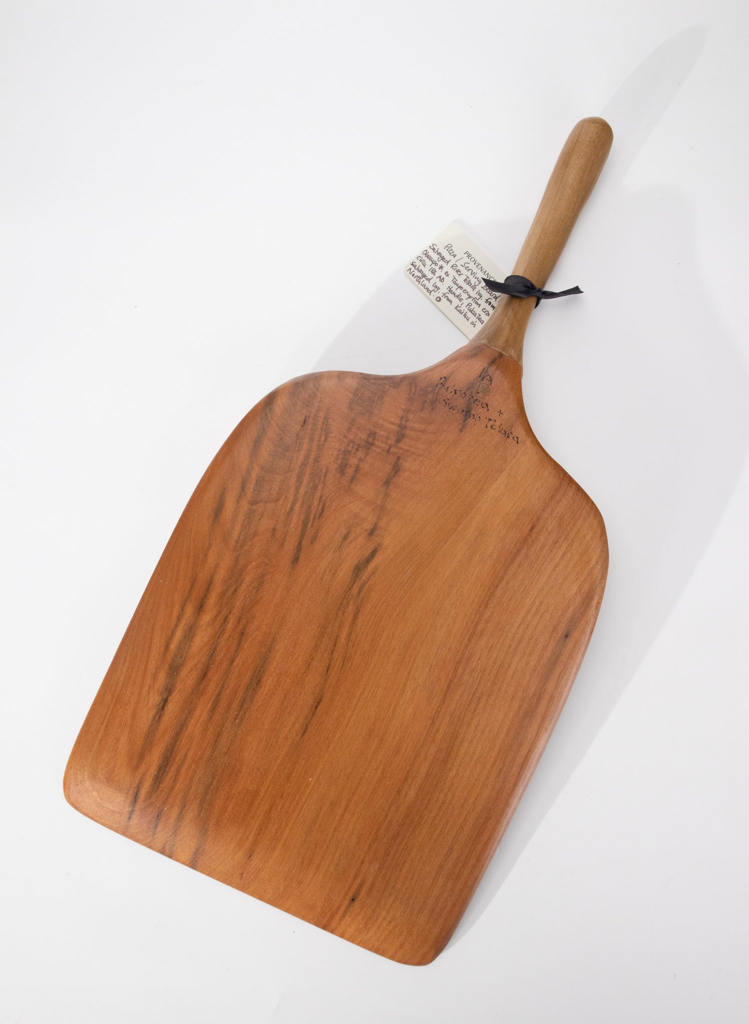 Totara Pizza Serving Board