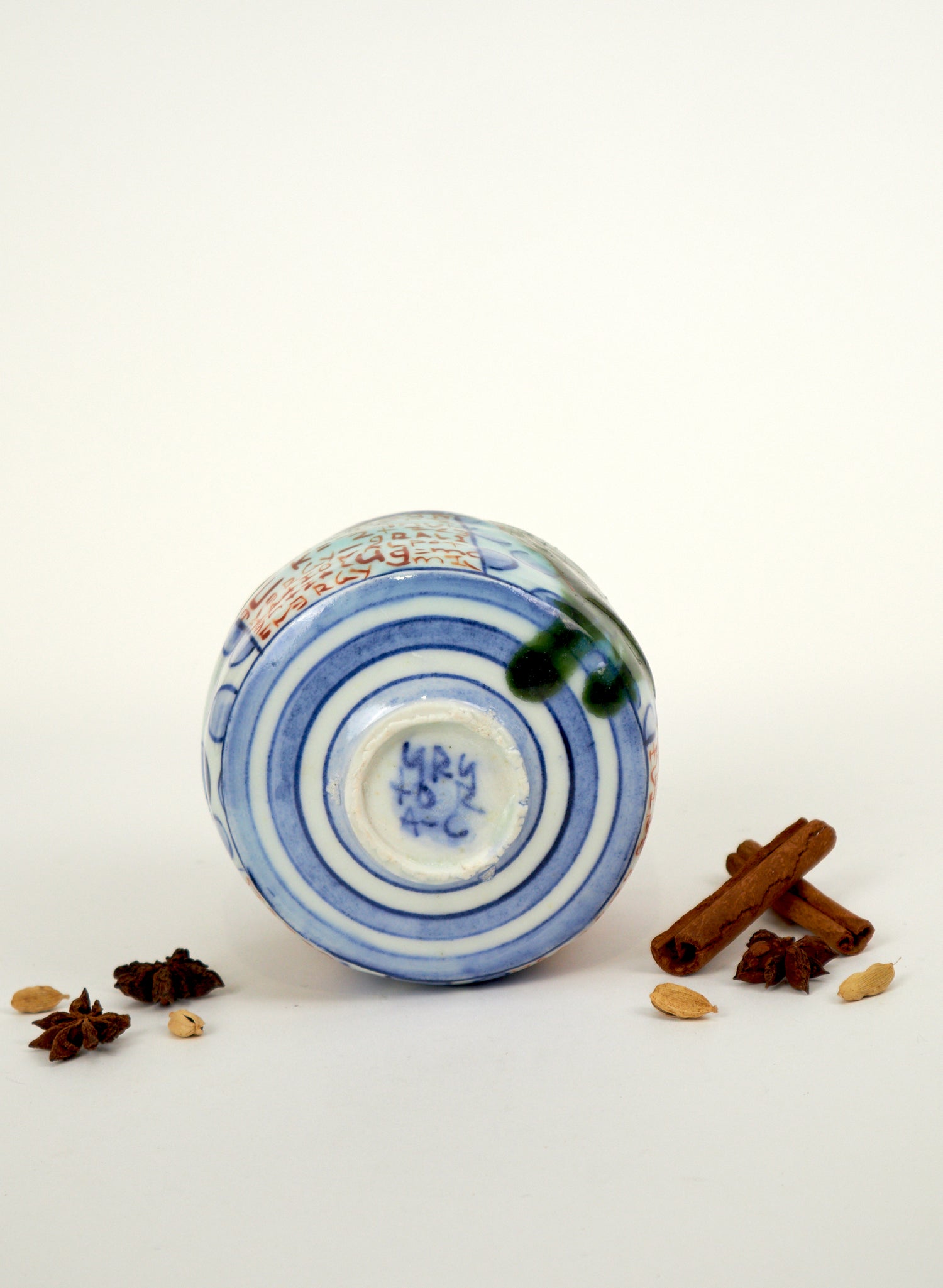 Yobitsugi Style Tea Bowl