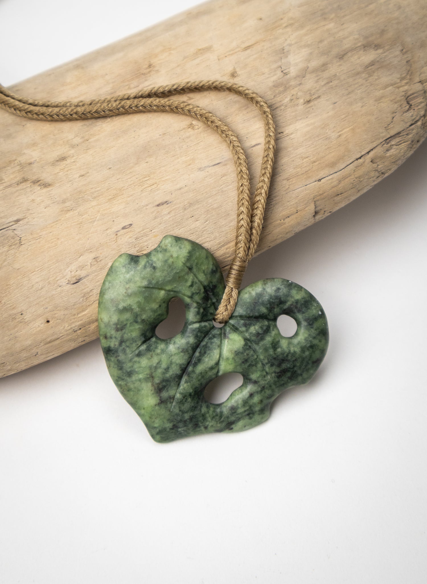 Pounamu Kawakawa Necklace 