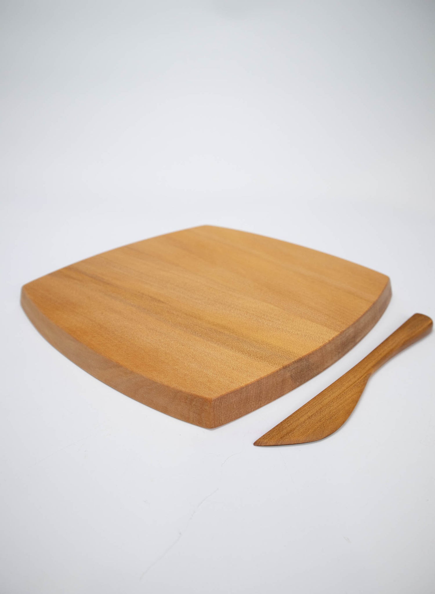 Kauri Board With Knife - Large