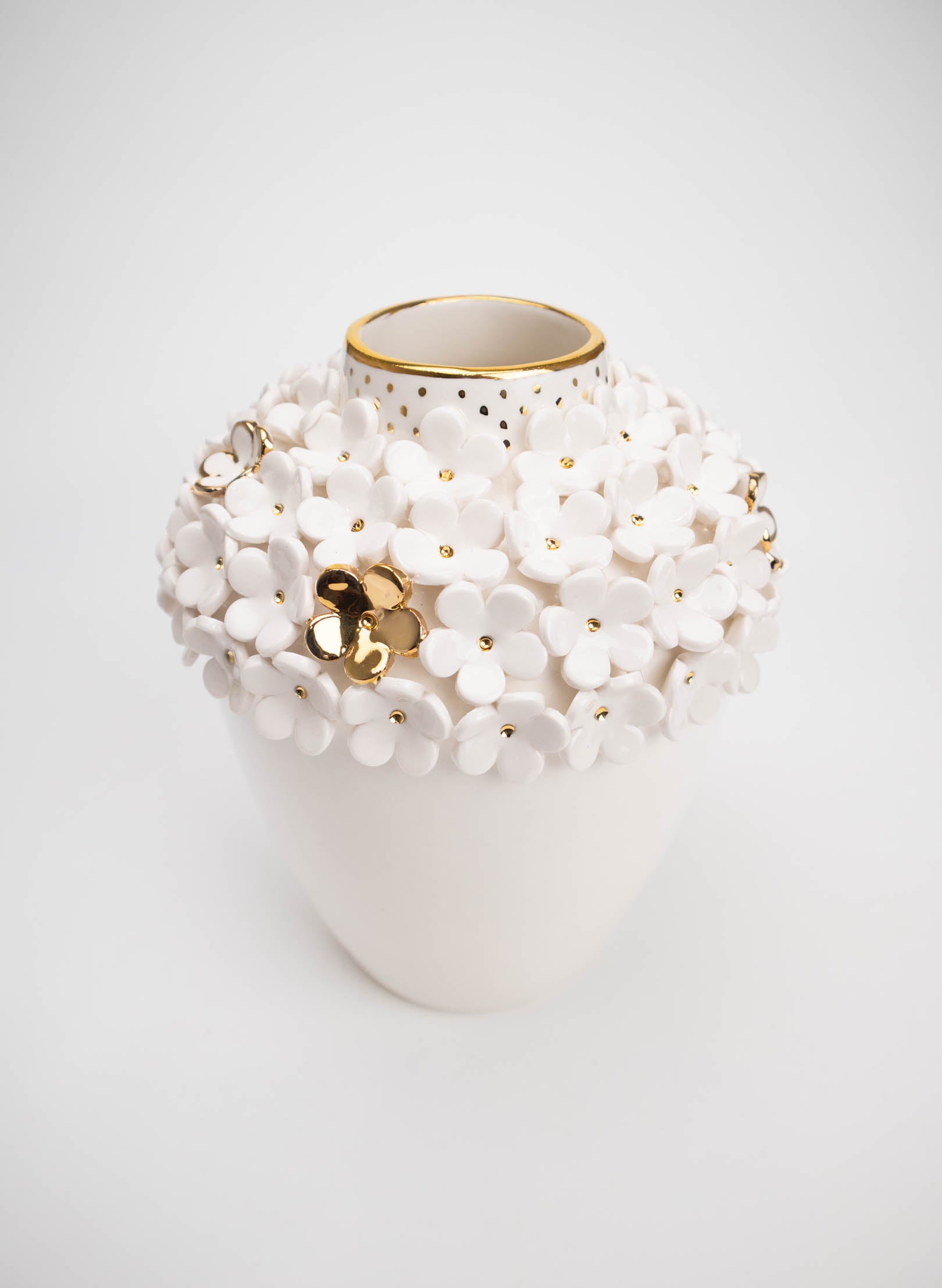 XL Ginger Jar - White with Golden Flowers