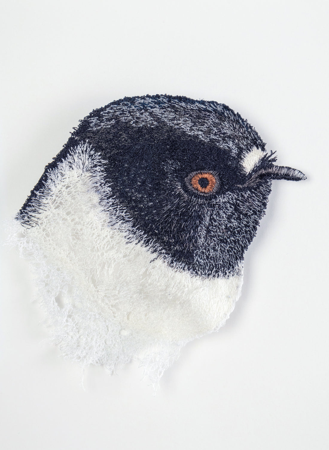 Tomtit - 3D Embroidery