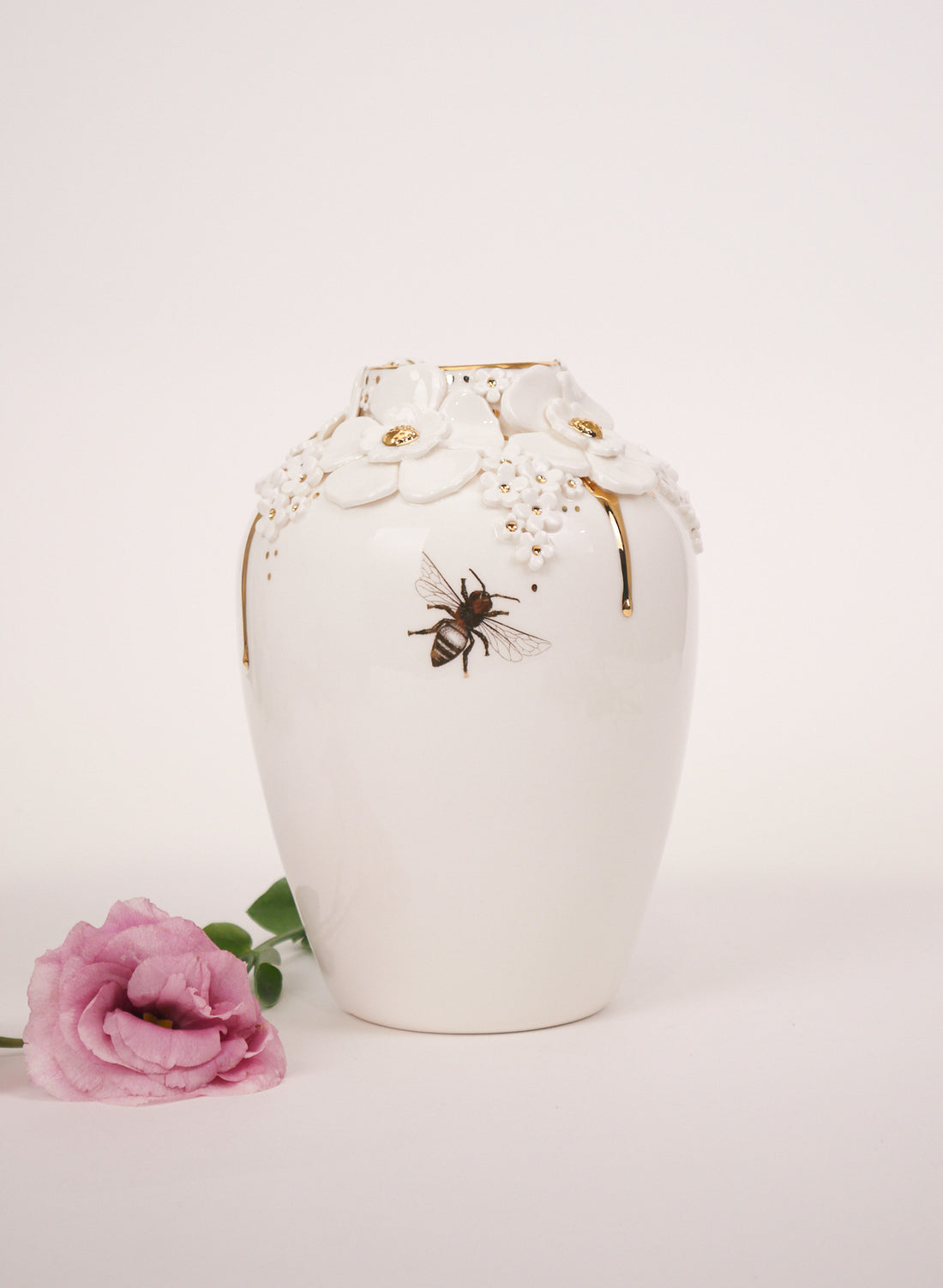 XL Ginger Jar - White Gold Flowers