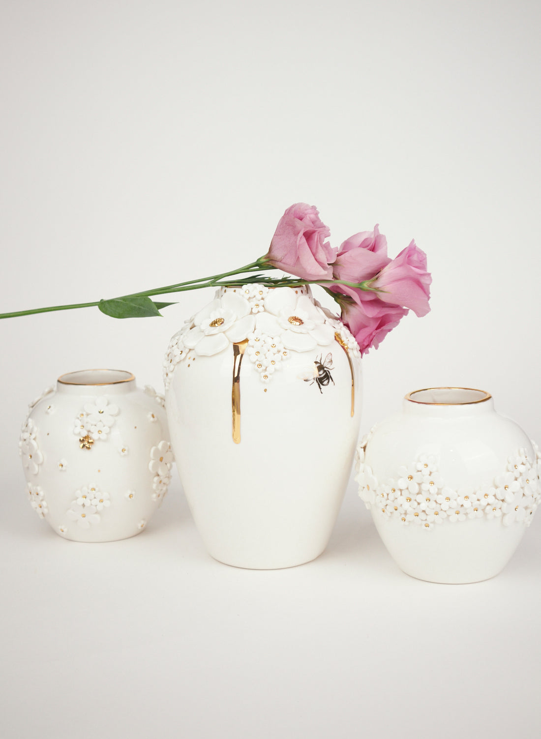 XL Ginger Jar - White Gold Flowers