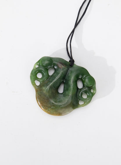 Pekapeka Pounamu Pendant