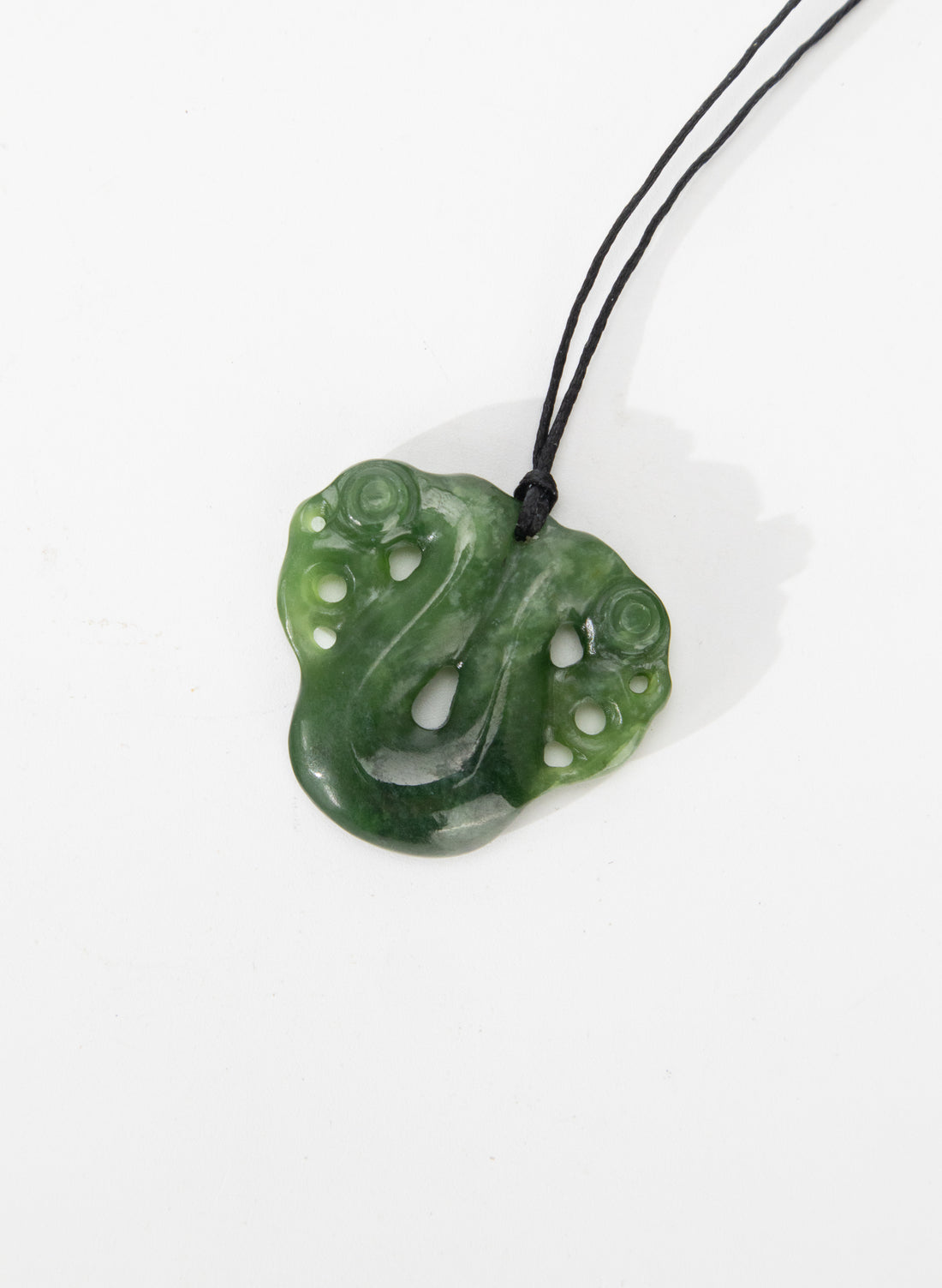 Pekapeka Pounamu Pendant