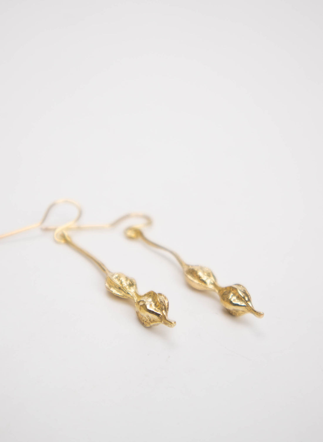 Kōwhai Drop Earrings - Yellow Gold