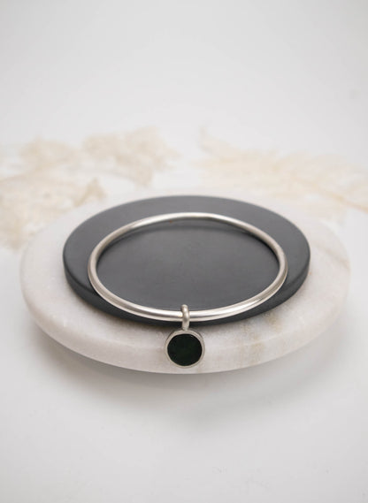 Medium Caim Bangle Pounamu