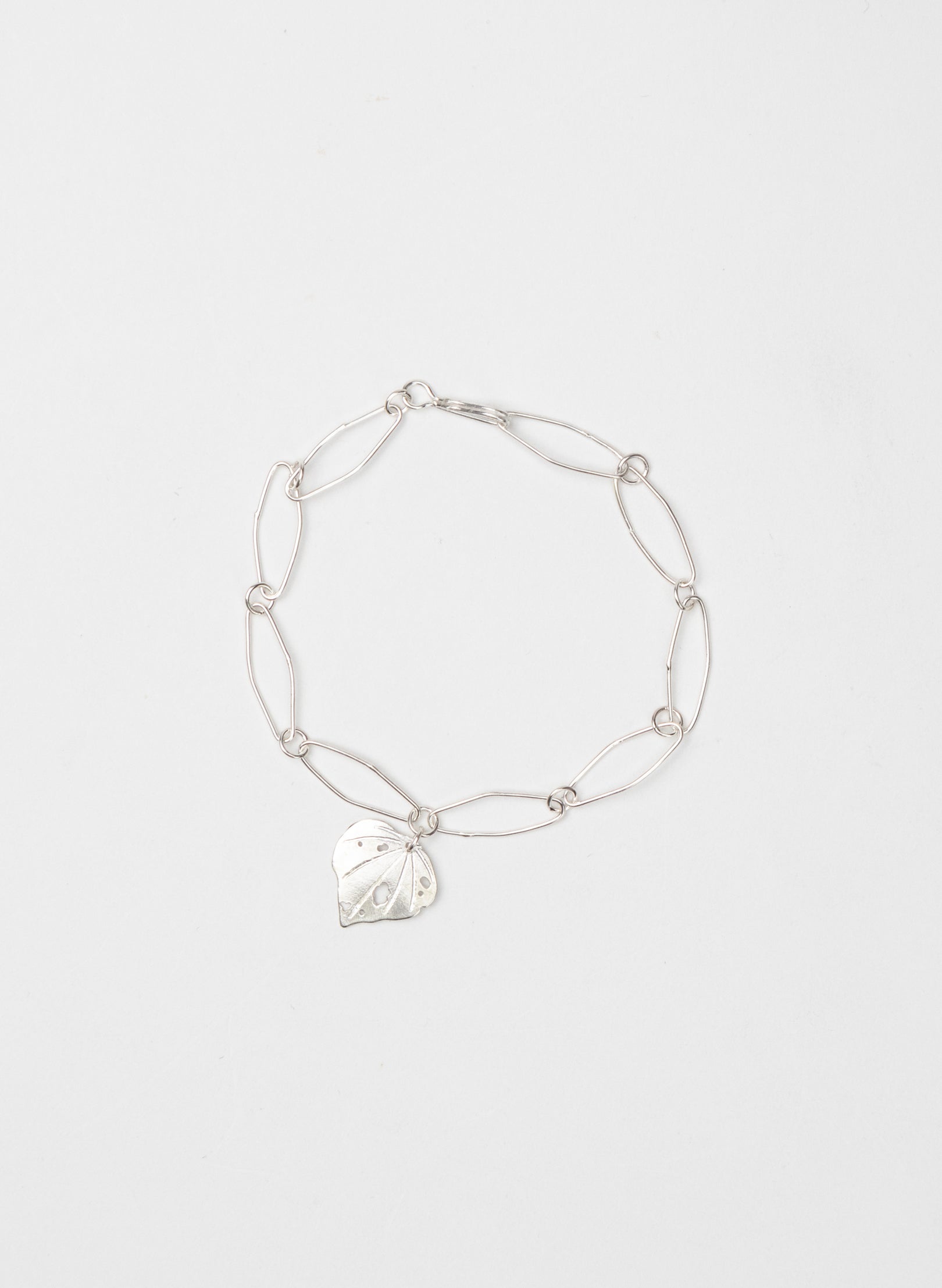 Kawakawa bracelet