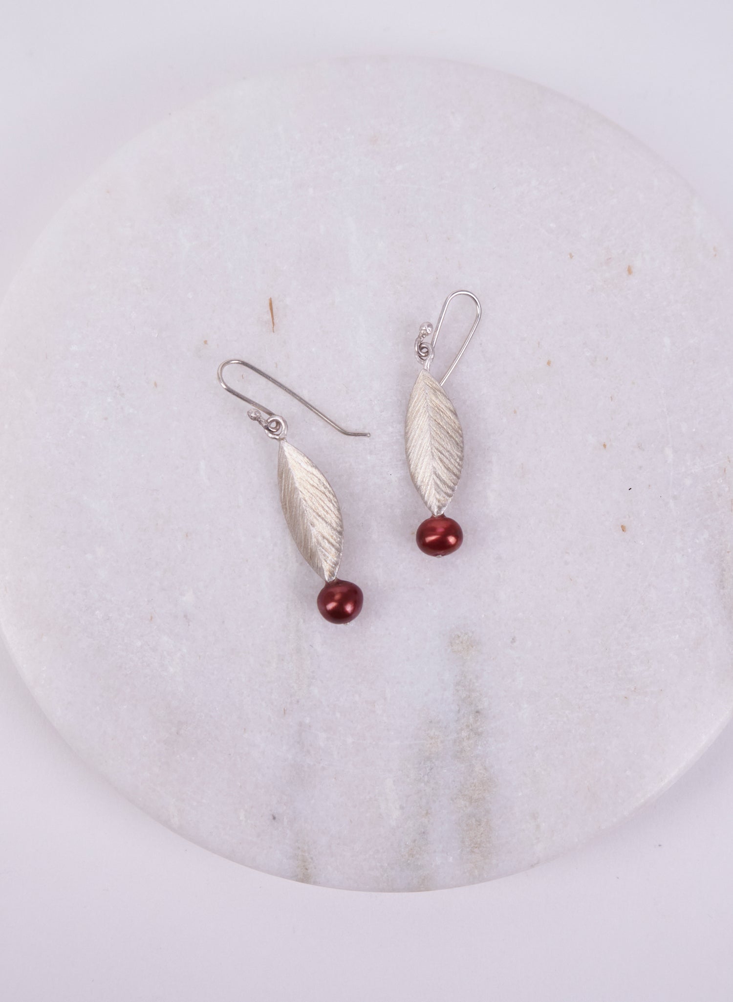 Single Leaf with Pearl Earrings