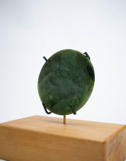 Pounamu Disc Sculpture