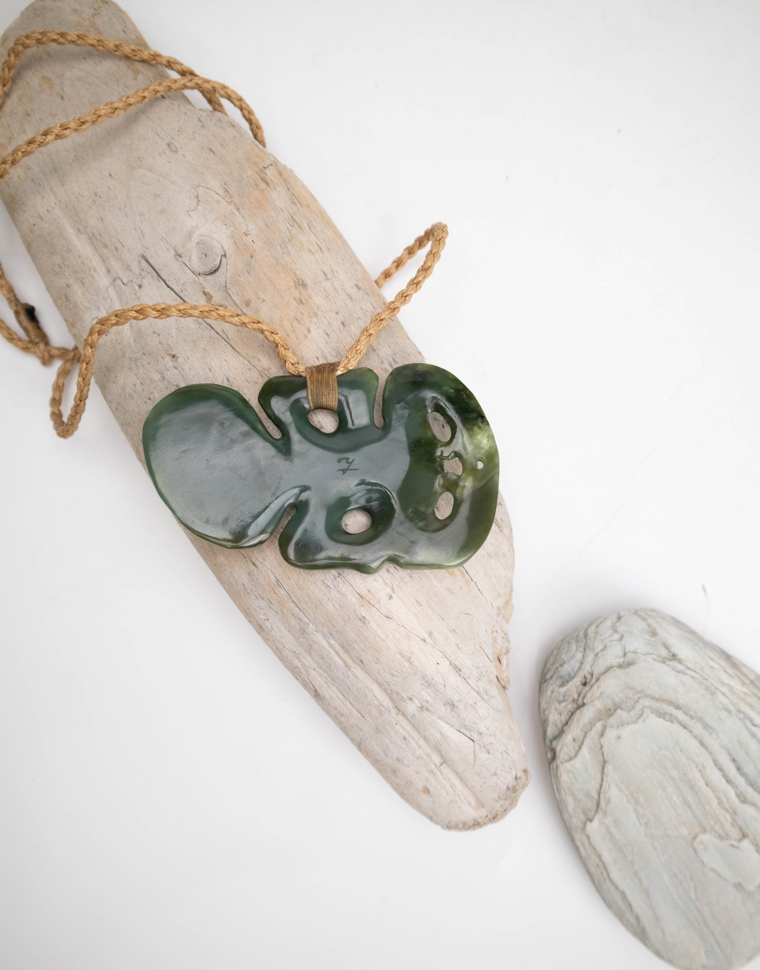 Pounamu Hei Tiki