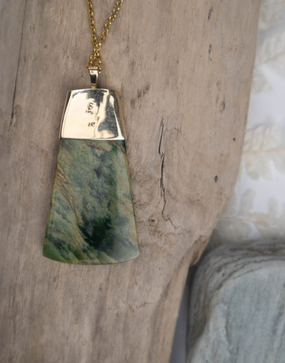 Pounamu Pendant with Gold Clasp