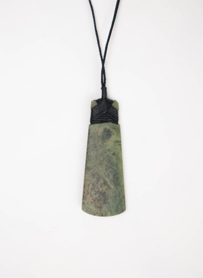 Crossbound Pounamu Toki