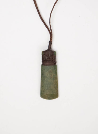 Crossbound Pounamu Toki