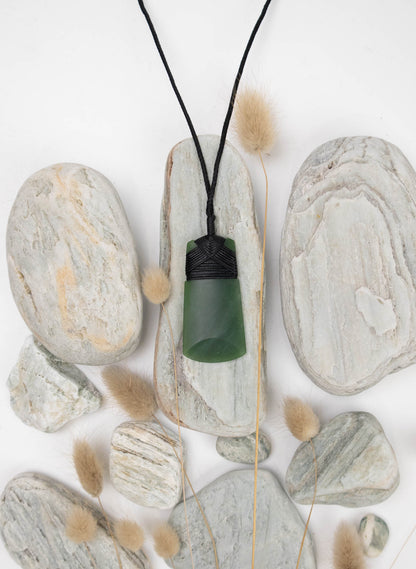 Crossover Pounamu Toki