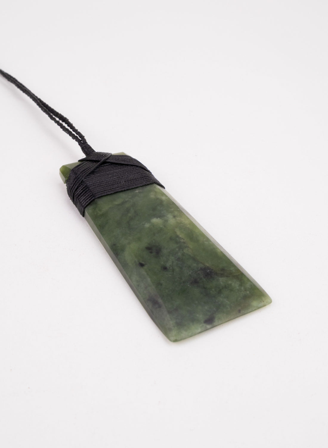 Bound Pounamu Toki