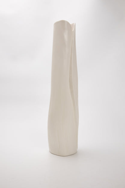 Nikau Vase 4 - White