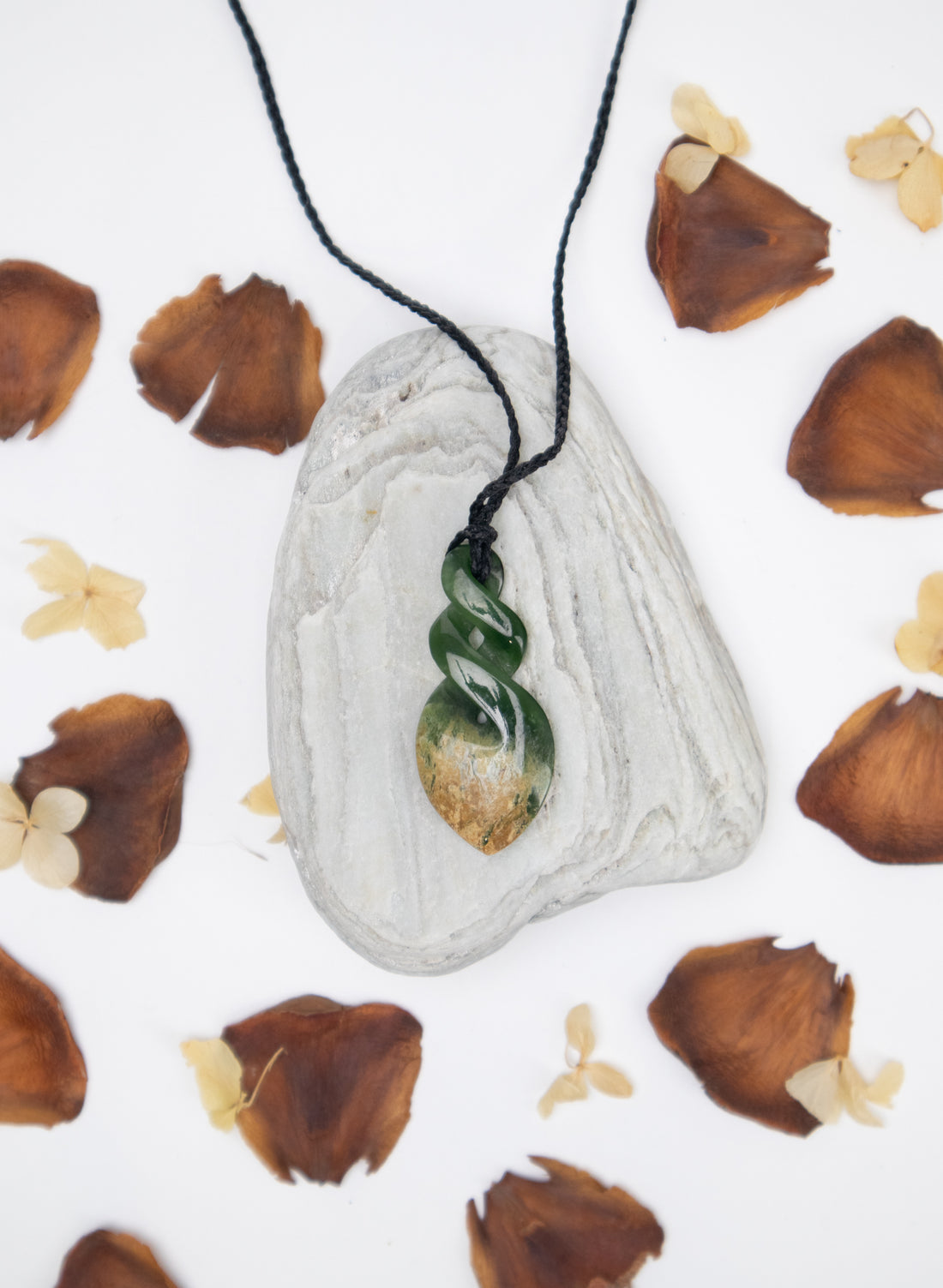 Pounamu Twist Pendant