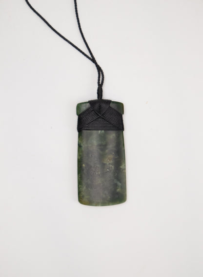 Bound Pounamu Toki